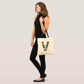 Industrieller Metallbrief V Tote Bag Tragetasche