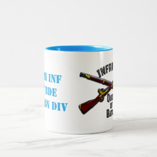 Infanterie - Königin des Kampfes - Trinkbehälter Zweifarbige Tasse (Mittel)