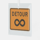 Infinite Detours Sign Cycling Ornament Aus Glas (Vorderseite links)