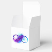 Infinity with Purple Feather Geschenkschachtel (Geöffnet)