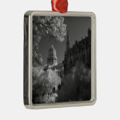 Infra Rot von Hauptstadt Gebäude Kuppel in Havanna Silbernes Ornament (Rechts)