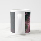 Infrarotansicht mit Geburt und Tod von Sternen Jumbo-Tasse (Rückseite)