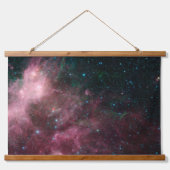Infrarotansicht mit Geburt und Tod von Sternen Wandteppich Mit Holzrahmen (Vorne)