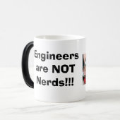 Ingenieure sind NICHT Nerd!!! Verwandlungstasse (Vorderseite Links)