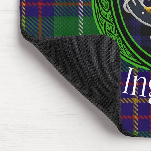 Inglis Scottish Clan Tartan and Crest Mousepad (Ecke)
