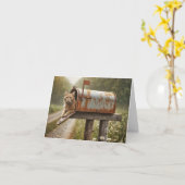 Ingwerkatze in einer Mailbox Karte (Gelbe Blume)