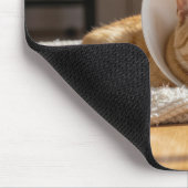 Ingwerkatze mit Schamkegel Mousepad (Ecke)