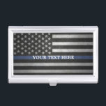 Inhaber der Thin Blue Line-Visitenkarte Visitenkarten Dose<br><div class="desc">Zeigen Sie mit diesem personalisierten Visitenkartenhalter Ihre Unterstützung für die Thin Blue Line. Es verfügt über eine hohe Auflösung rustikale dünne blaue Linie Flagge.</div>