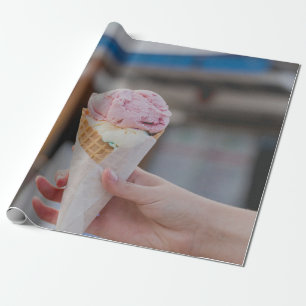 Inhaber von Erdbeereis Geschenkpapier