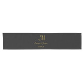 Initial Custom Black & Gold Elegant Monogram Kurzer Tischläufer (Horizontal)