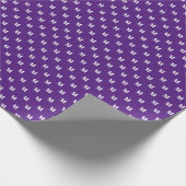 Initial elegantes lila Monogramm Geschenkpapier (Ecke)