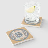 Initial für das benutzerdefinierte Monogramm "B" Steinuntersetzer (Seitenansicht)