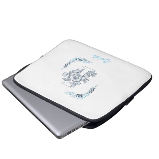 Initial "I" Blue Monogram Calm Floral Laptopschutzhülle (Vorne Knopf)