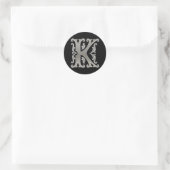 Initial-K-Rundkleber in Silber Runder Aufkleber (Tasche)