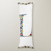 Initial L Seitenschläferkissen (Vorderseite Vertikal)