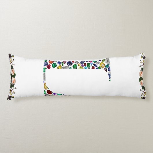 Initial L Seitenschläferkissen (Vorderseite)