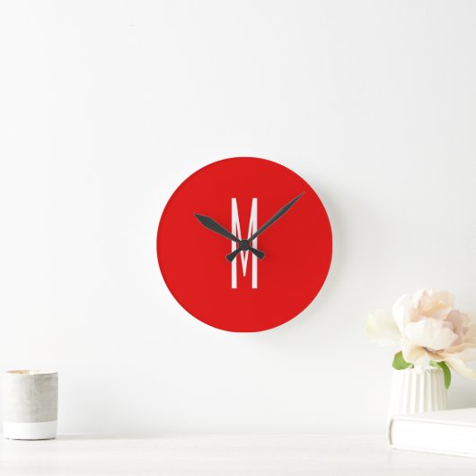 Initial Letter Monogram Modern Style Red White Runde Wanduhr (Zuhause)