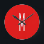 Initial Letter Monogram Modern Style Red White Runde Wanduhr<br><div class="desc">Möchten Sie ein Produkt mit den Initialen Ihres Namens besitzen? Es ist sehr einfach,  ästhetisch und attraktiv.</div>