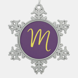 Initial Letter Monogram Stylish Indigo Yellow Schneeflocken Zinn-Ornament