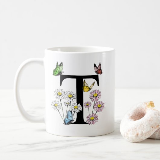 Initial Letter T Floral Butterfly Monogramm Kaffeetasse (Mit Donut)
