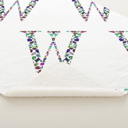 Initial Letter W Gemstone Design Sherpadecke (3/4)