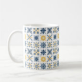 Initial Mediterranean Floral Tile-Style Pattern  Kaffeetasse (Links)