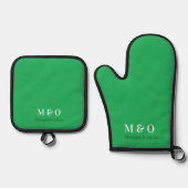 Initial Monogram Couple Name Green Oven Mitt Ofenhandschuh & Topflappen-Set (Vorderseite)