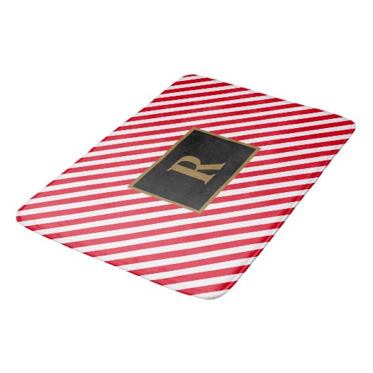 Initial Red/White Stripes Bath Mat Badematte (Schrägansicht)
