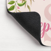 Initial rosafarbene Blumengrün Monogramm Name Mousepad (Ecke)
