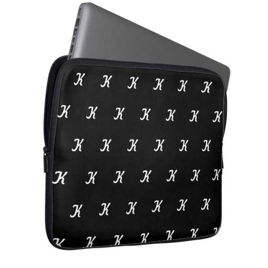 Initial Tablet Case (Black & White) (Vorne Rechts)
