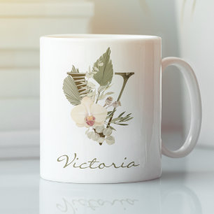 Initial V Boho Floral Orchid Greenery Individuelle Kaffeetasse
