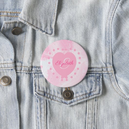Initialbrief der Girly Pink Heart Chic Monogram Button (Beispiel)