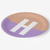 Initialbrief von elegantem Pastel-Colorblock Pappteller (Schrägansicht)