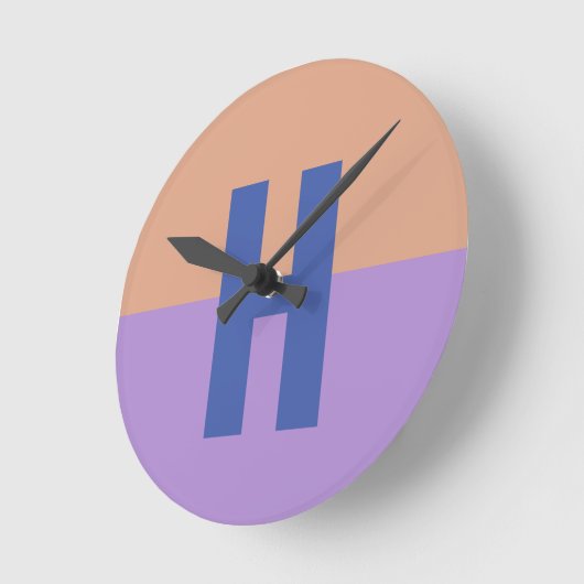 Initialbrief von elegantem Pastel-Colorblock Runde Wanduhr (Winkel)