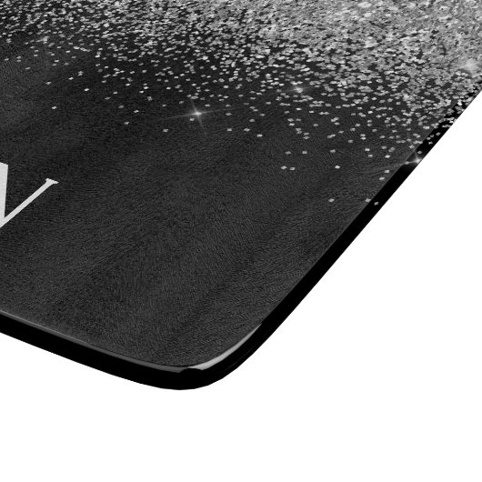 Initialen für die Mädchenbezeichnung in der Schwar Schneidebrett (Ecke)