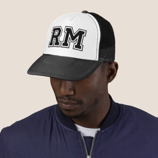 Initialen "RM" Monogramm Truckerkappe (Beispiel)