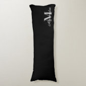 Initialer Name der Schwarzen Vollfarben Monogramm Seitenschläferkissen (Vorderseite Vertikal)