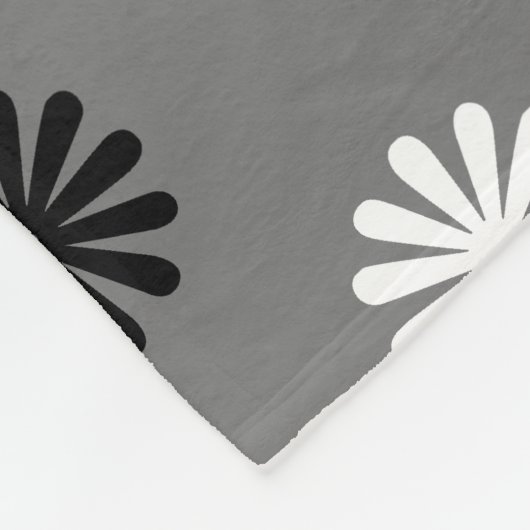Initiales geometrisches Schwarz-weiß-graues Monogr Fleecedecke (Ecke)