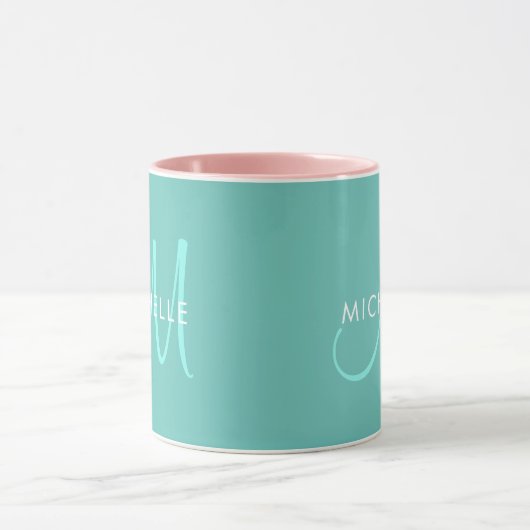 Initiales Monogramm für Aquamarine Vorlagennamen m Tasse (Zentrum)