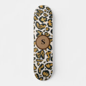 Initialmonogramm des braunen Leopardenmusters Skateboard (Vorne)
