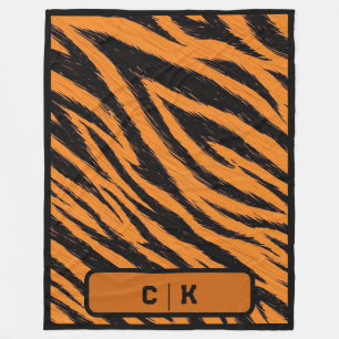 Initialmonogramm für die Tigerstreifen-Skin-Printw Fleecedecke