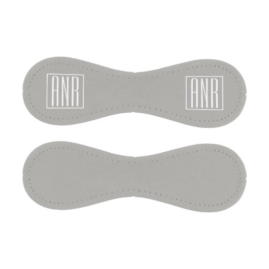 Initialmonogramm | Weiß auf hellgrau Baseball (Paneele)
