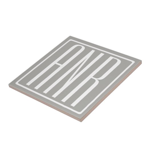 Initialmonogramm | Weiß auf hellgrau Fliese (Seite)