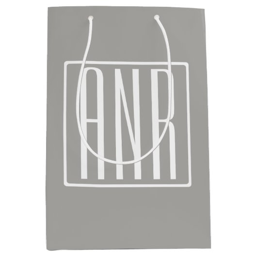 Initialmonogramm | Weiß auf hellgrau Mittlere Geschenktüte (Vorderseite)