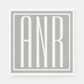 Initialmonogramm | Weiß auf hellgrau Serviette (Vorderseite)