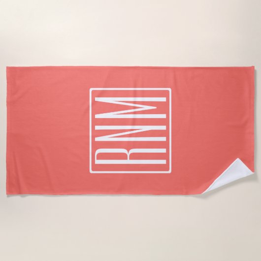 Initialmonogramm | Weiß auf Korallen Strandtuch (Vorderseite)