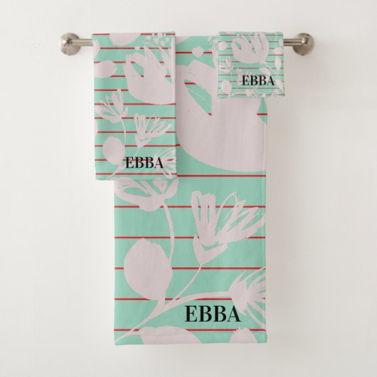 Initials baby shower pastel green floral modern badhandtuch set (Insitu)