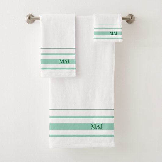 Initials cute green stripes minimalist White Badhandtuch Set (Insitu)