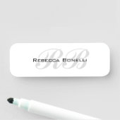 Initials Schlicht Stilvoll Namensschild (Beispiel)