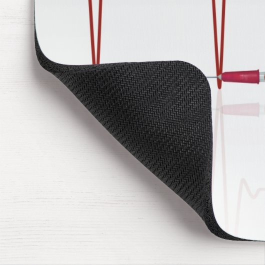 Injektion mit rotem Herzen Mousepad (Ecke)